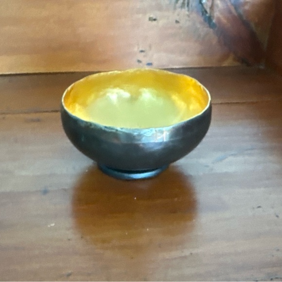 4” Michael Aram Nut Candy Dish Bowl - Picture 1 of 3